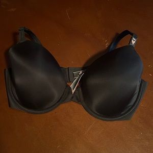 NWT Victoria Secret Bra 34D